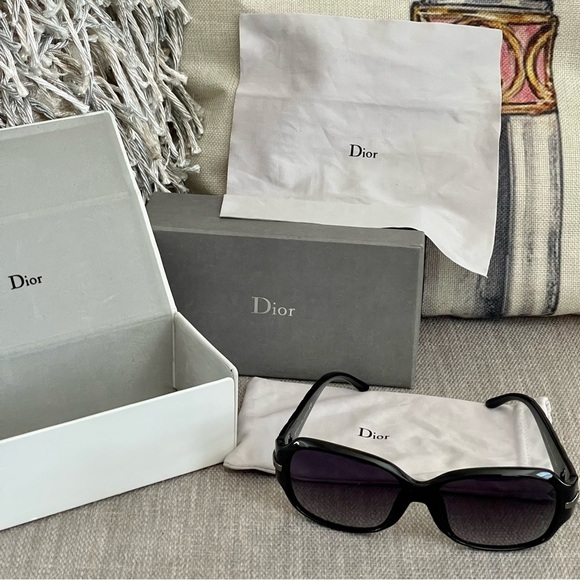 ⭐️COA⭐️CHRISTIAN DIOR SUNGLASSES W/Case-Box Dustbag & Cloth⚡️STUNNING⚡️ - Picture 1 of 14